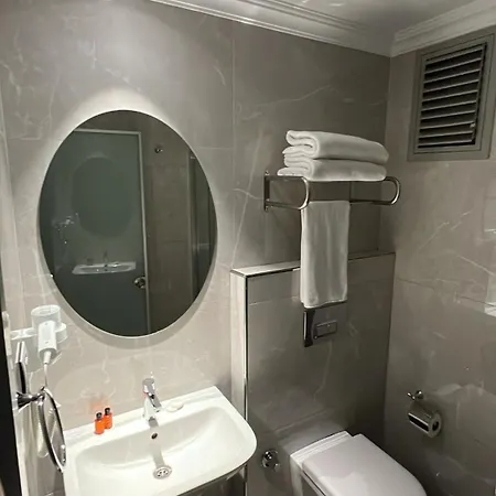 فندق Espoir 3*