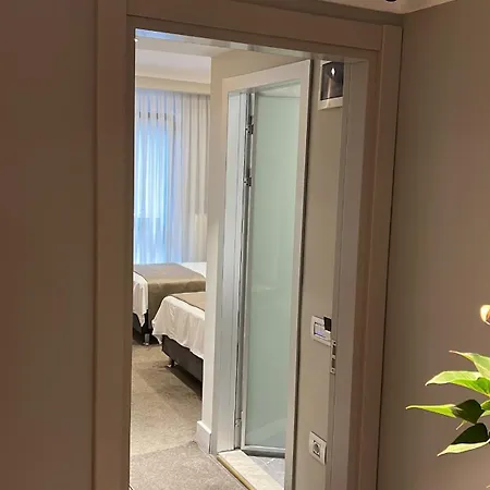 Espoir Hotel 3*