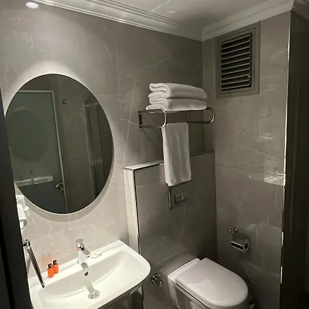 Espoir Hotel 3*