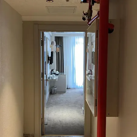 Hotel Espoir 3*