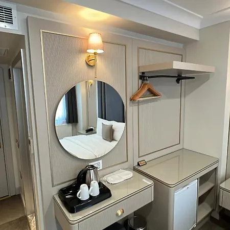 Hotel Espoir 3*