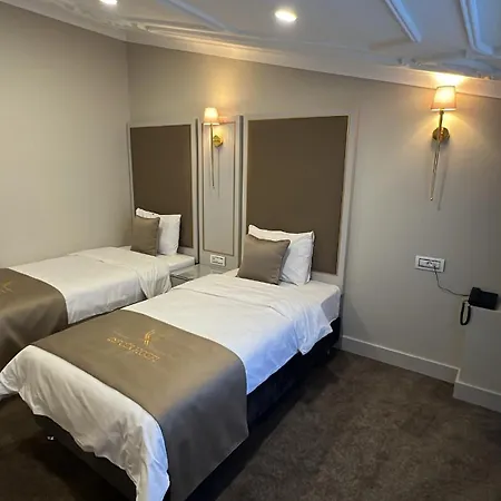 Espoir Hotel 3*
