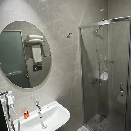 Hotel Espoir 3*